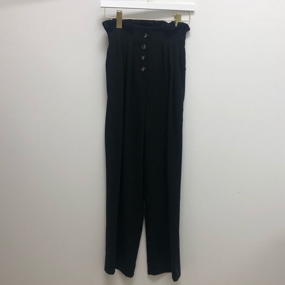 BLACK PAPER BAG PANTS WITH BUTTONS